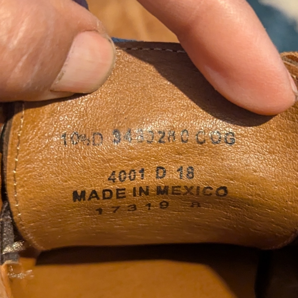 frye Classic Brown Leather Men's Shoes - Picture 4 of 7